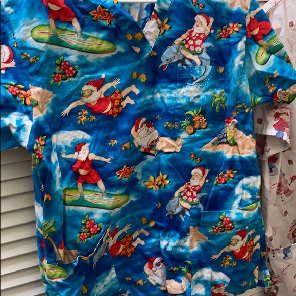 Uniforms - Picture 2 of 7